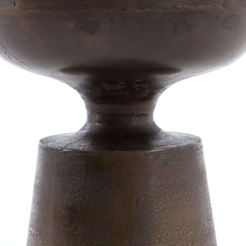 Fable Indoor/Outdoor End Table in Antique Rust