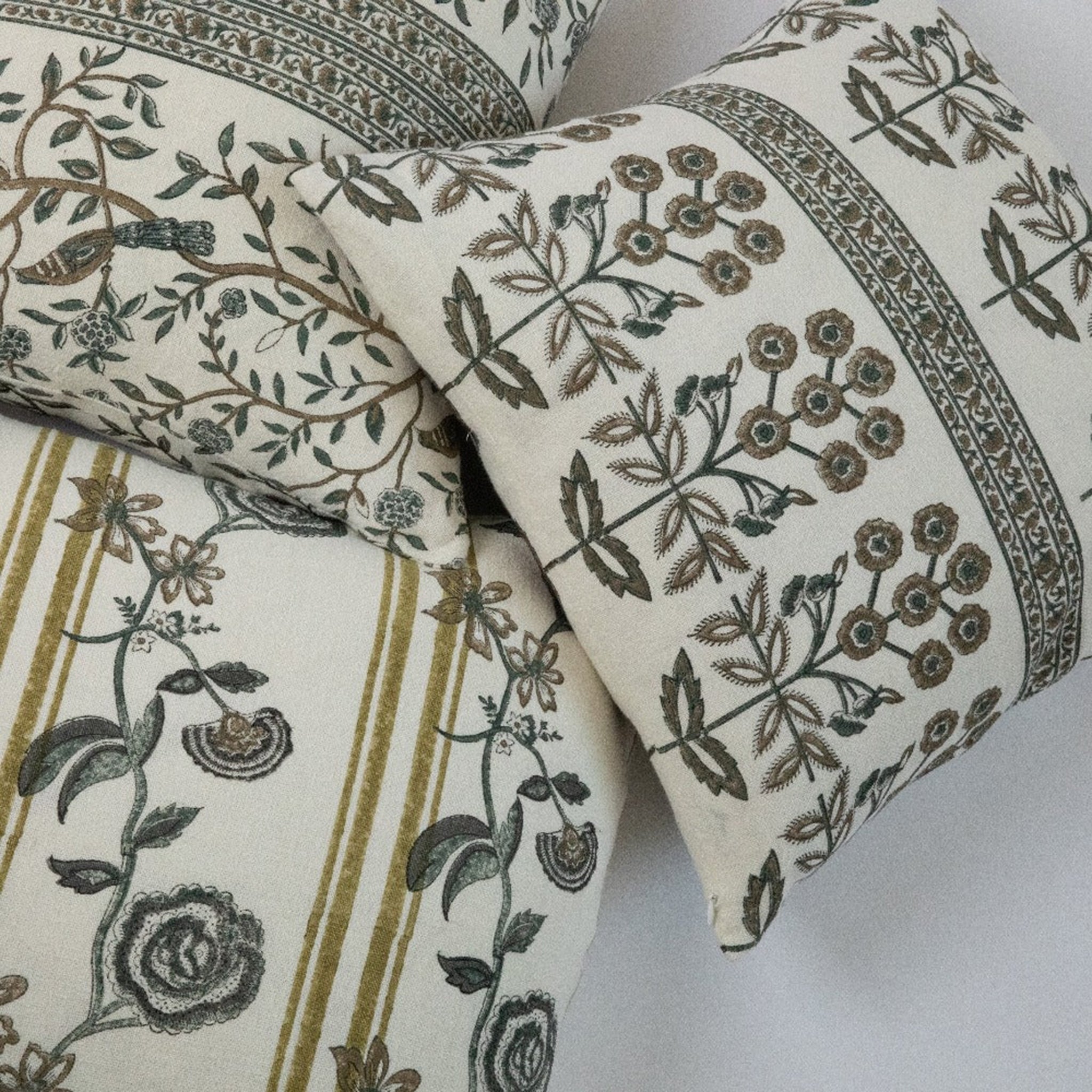 Lynette Azur in White Pillow (20x20)