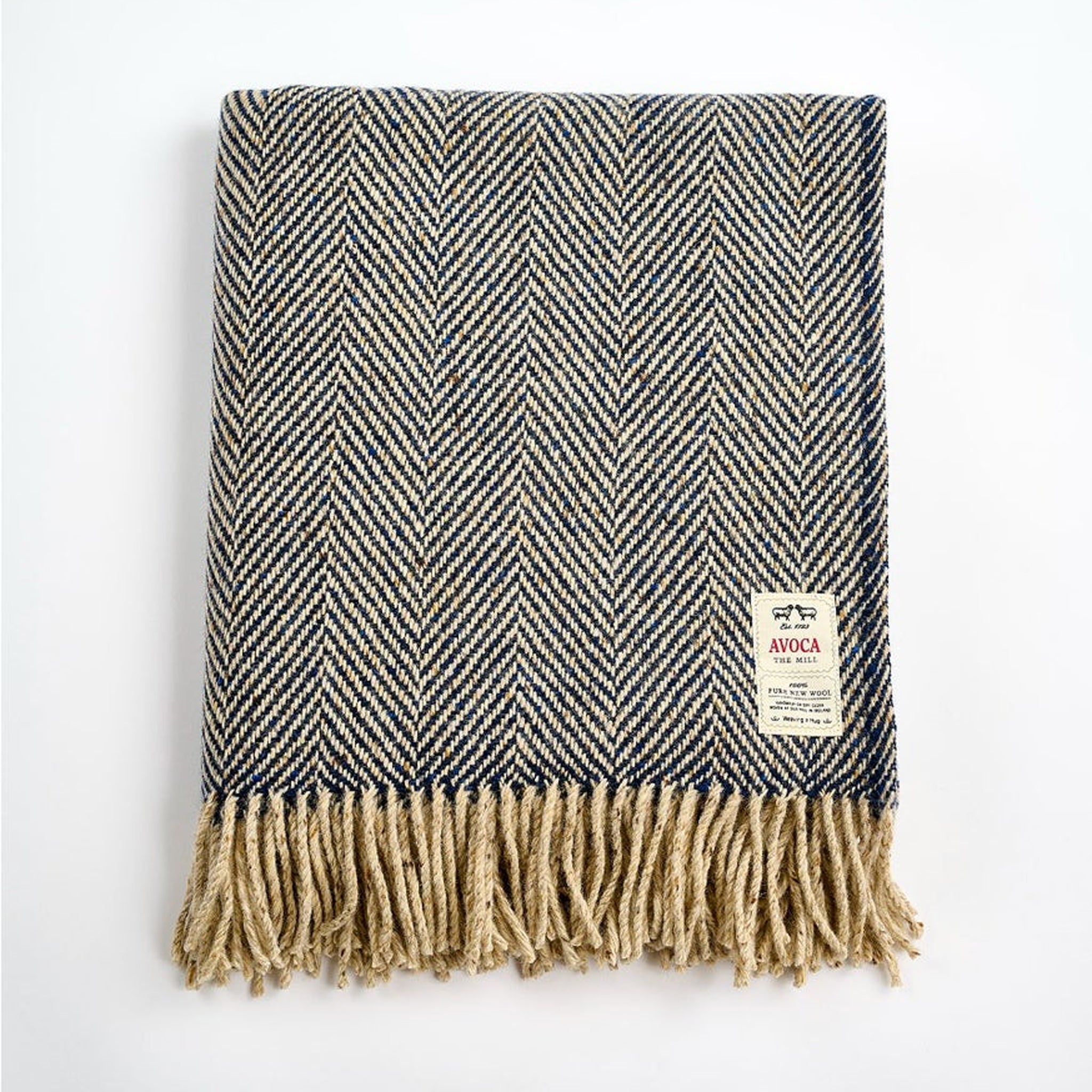 Heavy Donegal Throw in Navy Oat