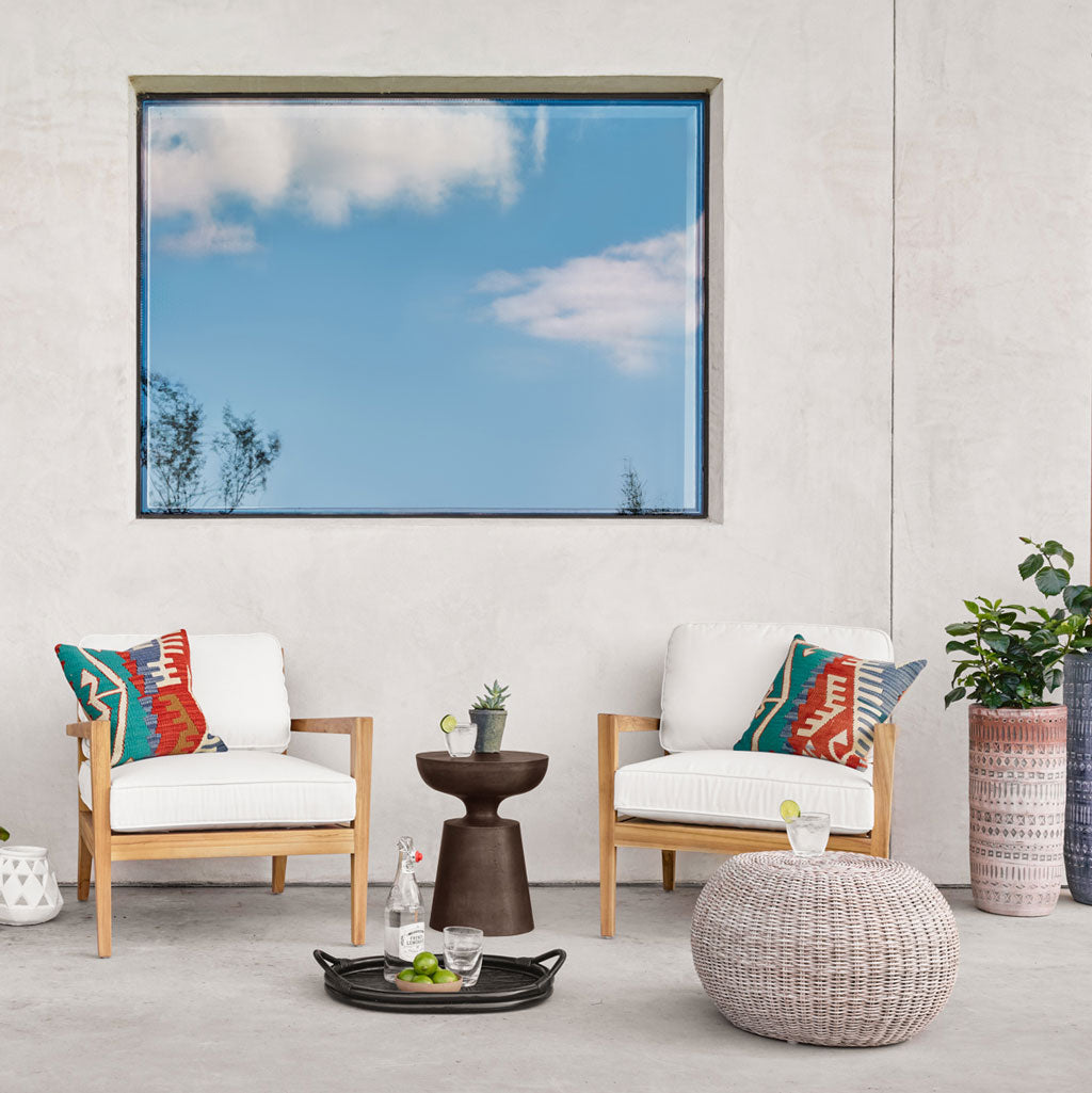 Fable Indoor/Outdoor End Table in Antique Rust